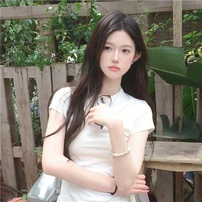 女伶艳史